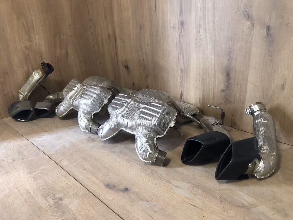 McLaren 570s Exhaust System 13HA008CP 13HA012SP.01 - Image 9