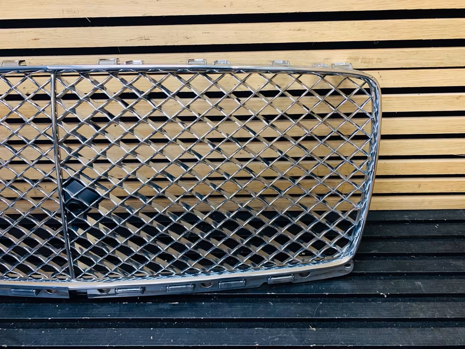 Bentley Bentayga Grille 36A853597K - Image 4