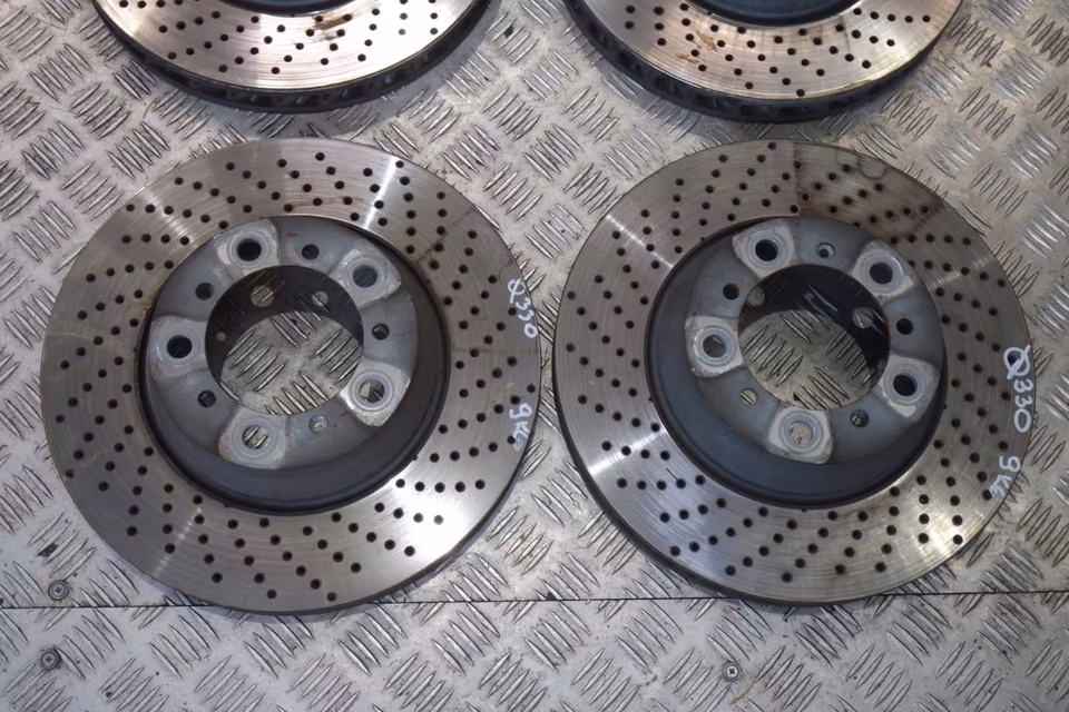 Porsche 911 Carrera 992 brake system brake brake 330 - Image 4