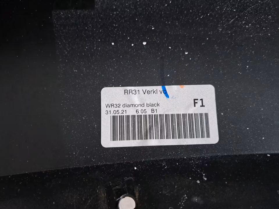 Original ROLLS-ROYCE CULLINAN RR31 Front Bumper Front Bumper - Image 2