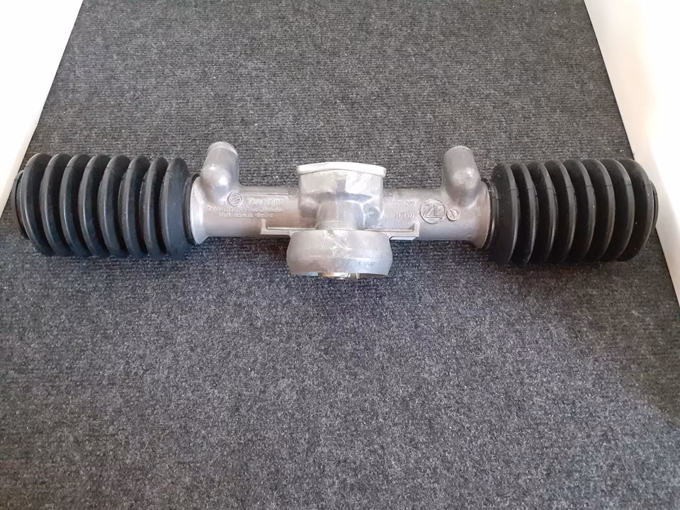 Porsche 911 Carrera 3.2 overhauled ZF steering gear