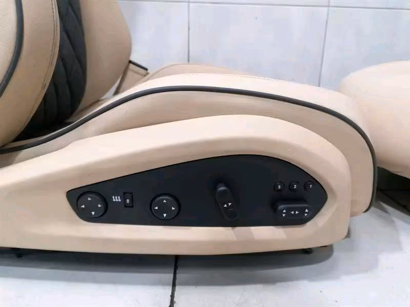 FERRARI 458 Seat Leather - Image 12