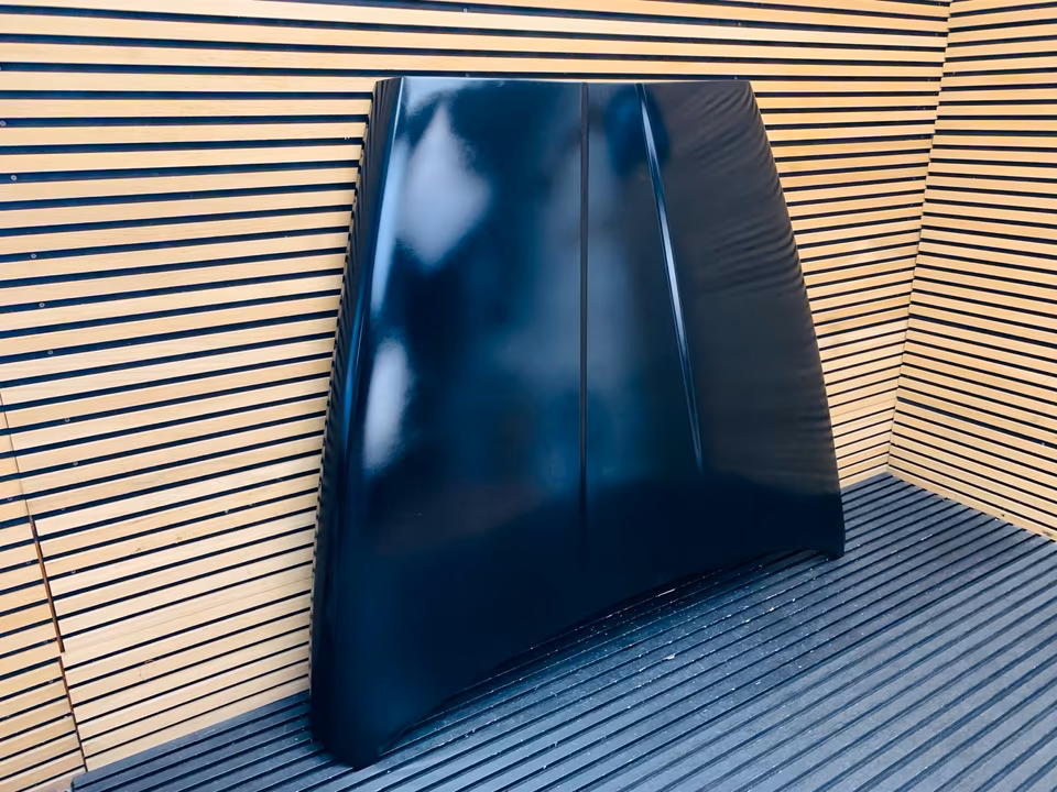 Rolls Royce Cullinan bonnet - Image 9