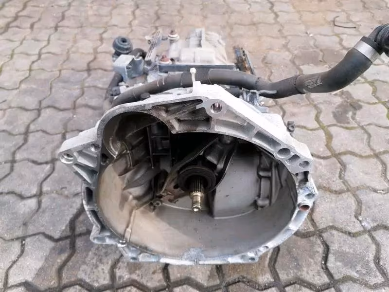 PORSCHE CAYMAN 718 manual gearbox 2.0 G8200 - Image 4