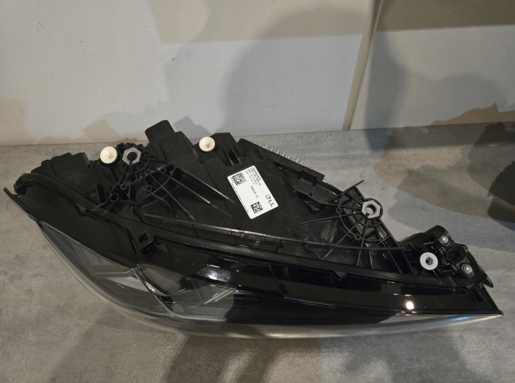 BMW G80 M3 CS / G82 M4 CS LCI FULL LED headlights - Image 5