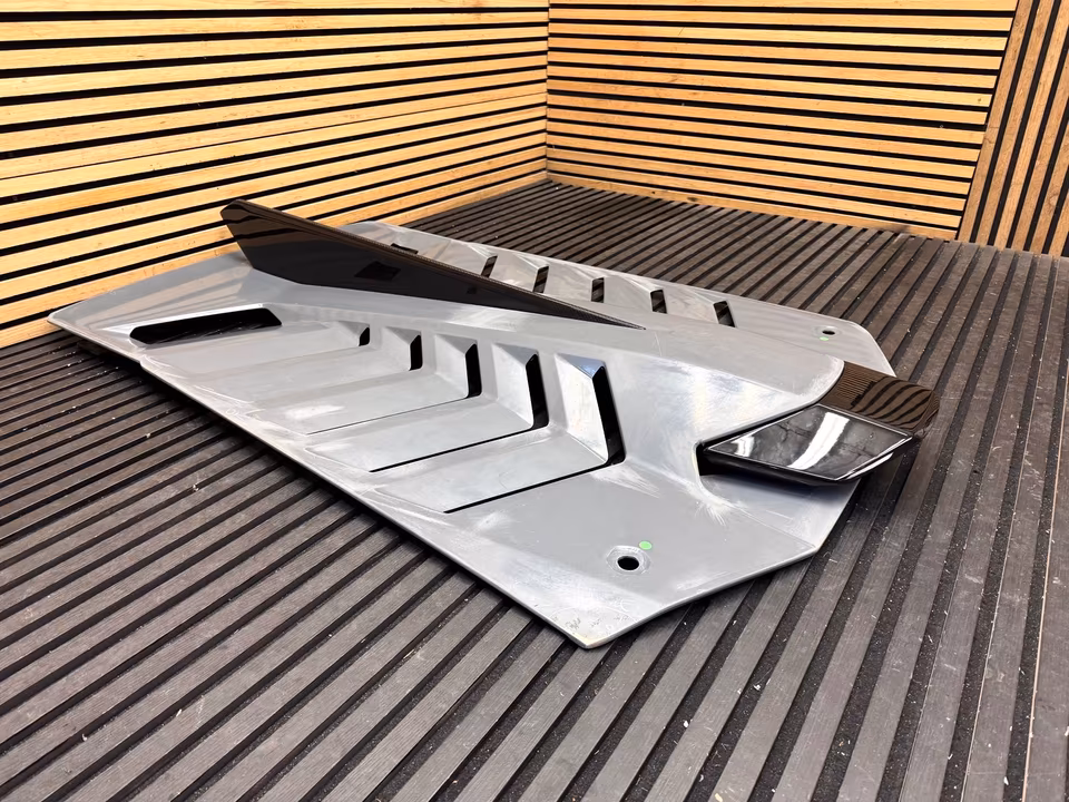 Lamborghini HURACAN STO Tailgate complete - Image 6