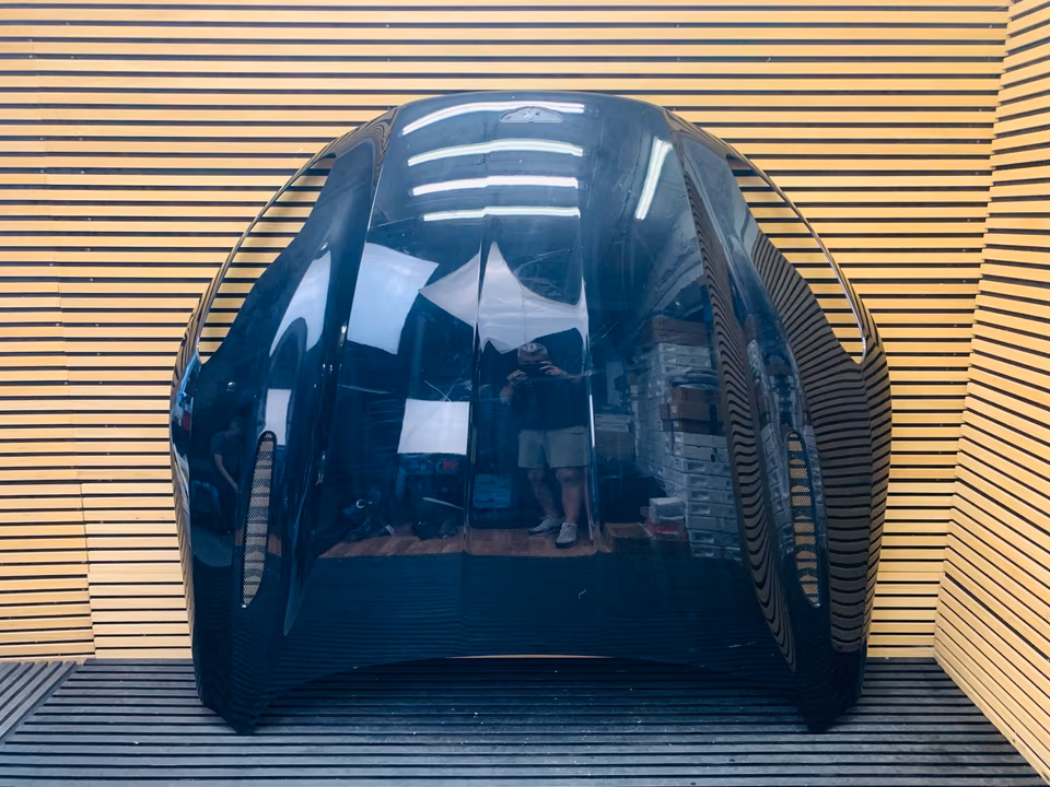 Aston Martin DB11 bumper, headlights, hood - Image 11