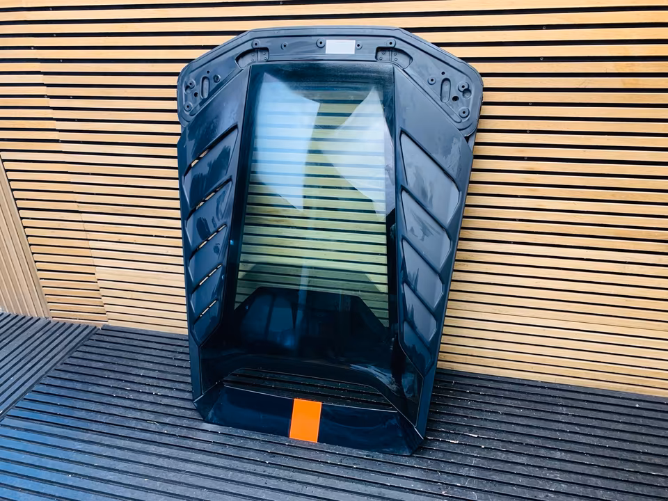 Lamborghini Huracan EVO Tailgate 4T082723E Brand New - Image 8