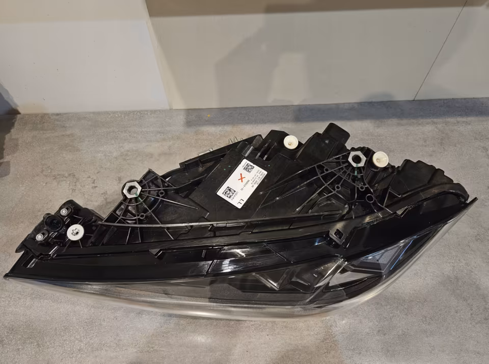 BMW M3G80 M4 G82 G22 G26 LCI Headlight LED Shadow right+left - Image 8