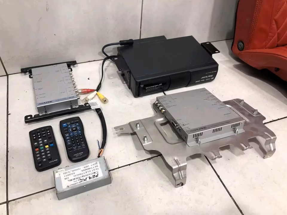 Ferrari FF Red Diamond seats 2012-2016 multimedia - Image 8