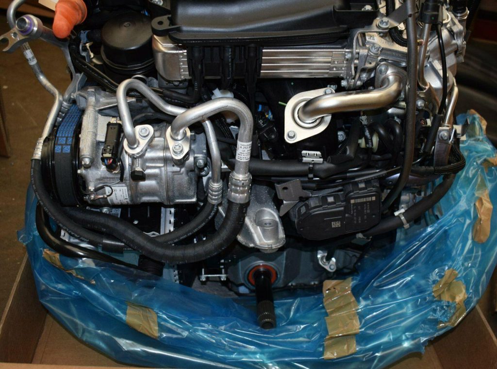 Mercedes Diesel Complete Engine - Image 13