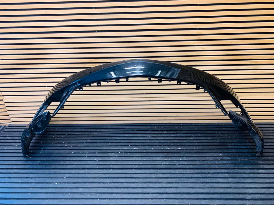 McLaren GT Front Bumper - Image 4