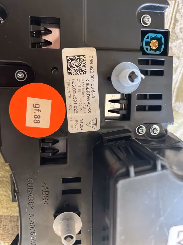 Porsche Macan 95b Speedometer New !! Gasoline - Image 9