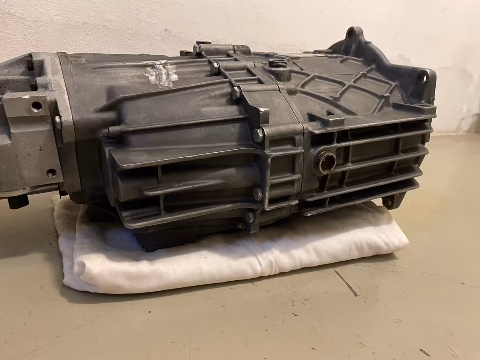 Lotus Omega Carlton C36GET - ZF S6-40 gearbox - Image 2