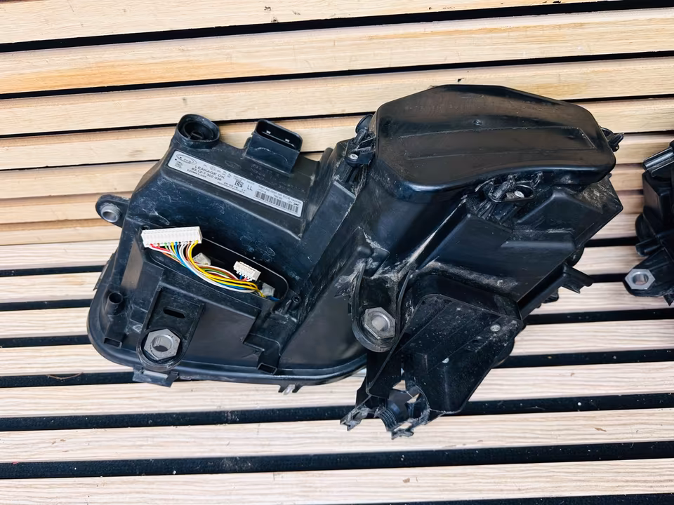 Rolls Royce Wraith Ghost Headlight Right Left 63127322036 - Image 3