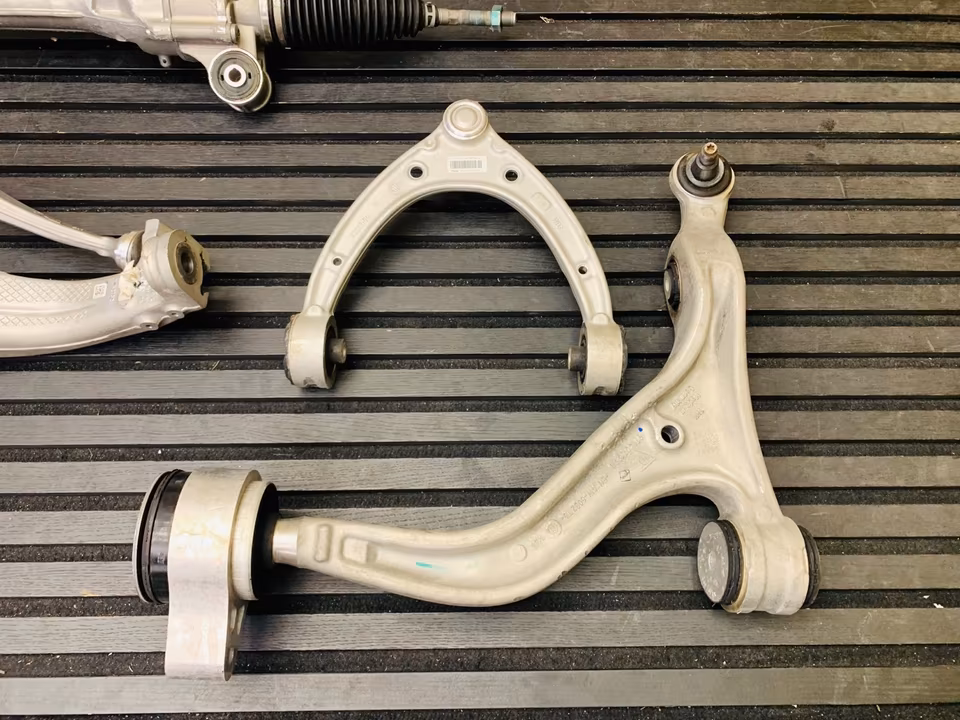 Bentley GT GTC Engine Mount Steering Knuckle Control Arm 971407246L - Image 16