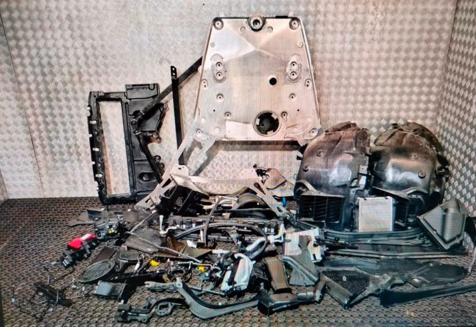 BMW M3 G80 LCI 2023 C36 COMPLETE FRONT PACKAGE - Image 3