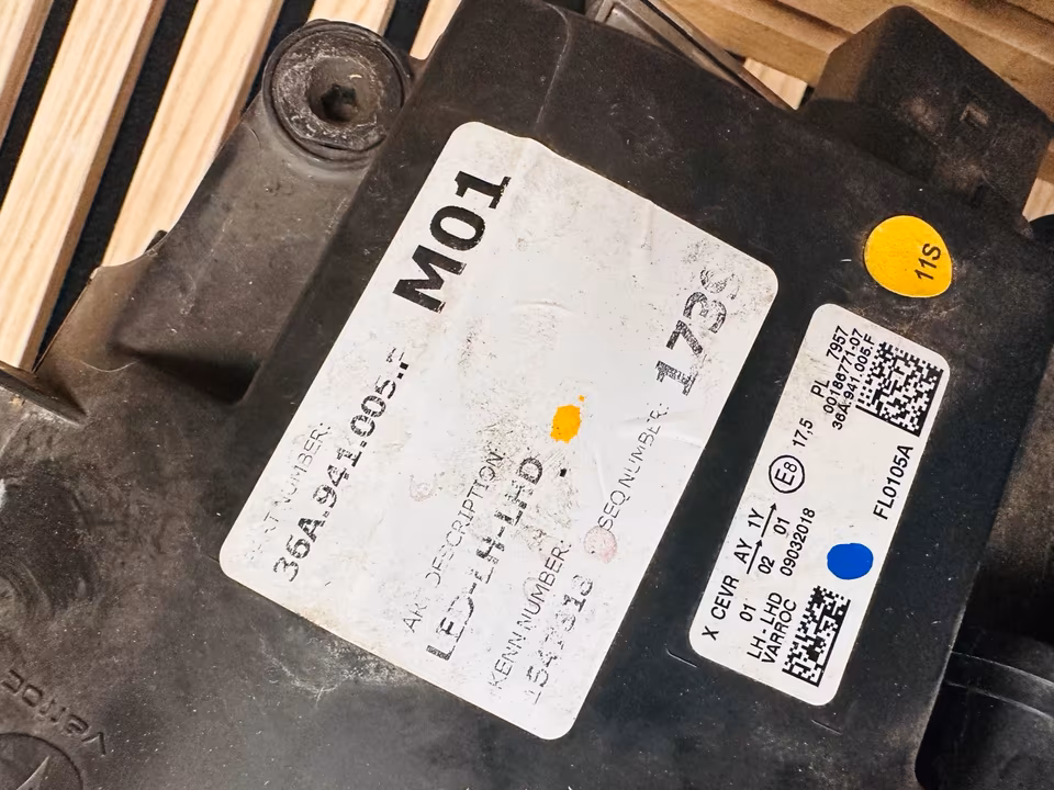 Bentley Bentayga headlights left 36A941005 F - Image 3