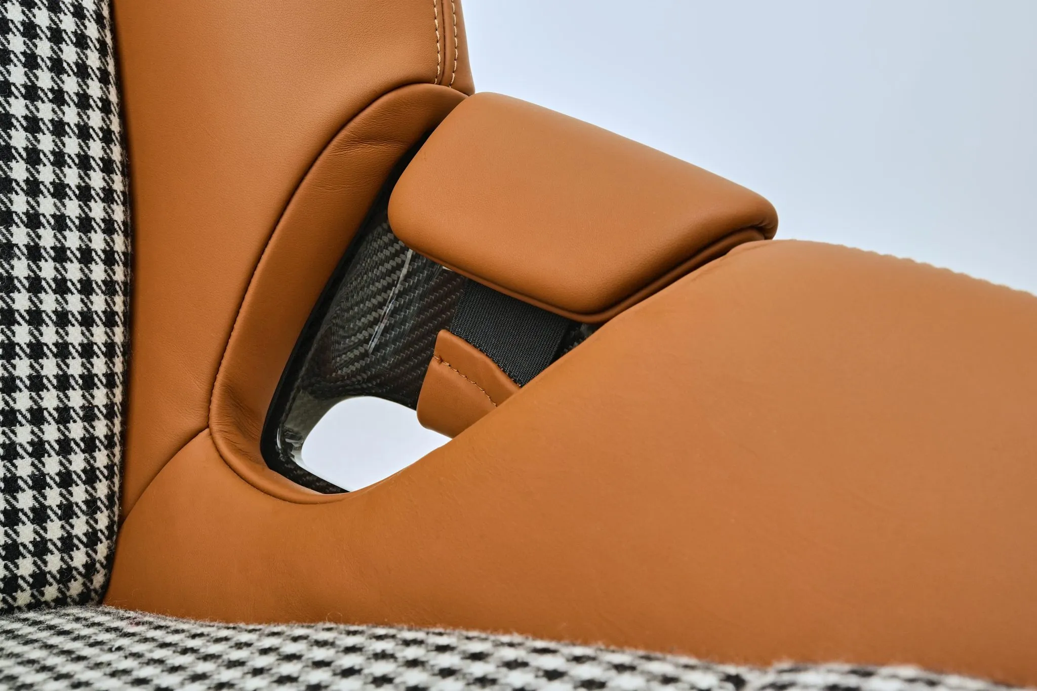 Porsche 992 GT3 Bucket Seats - Image 24