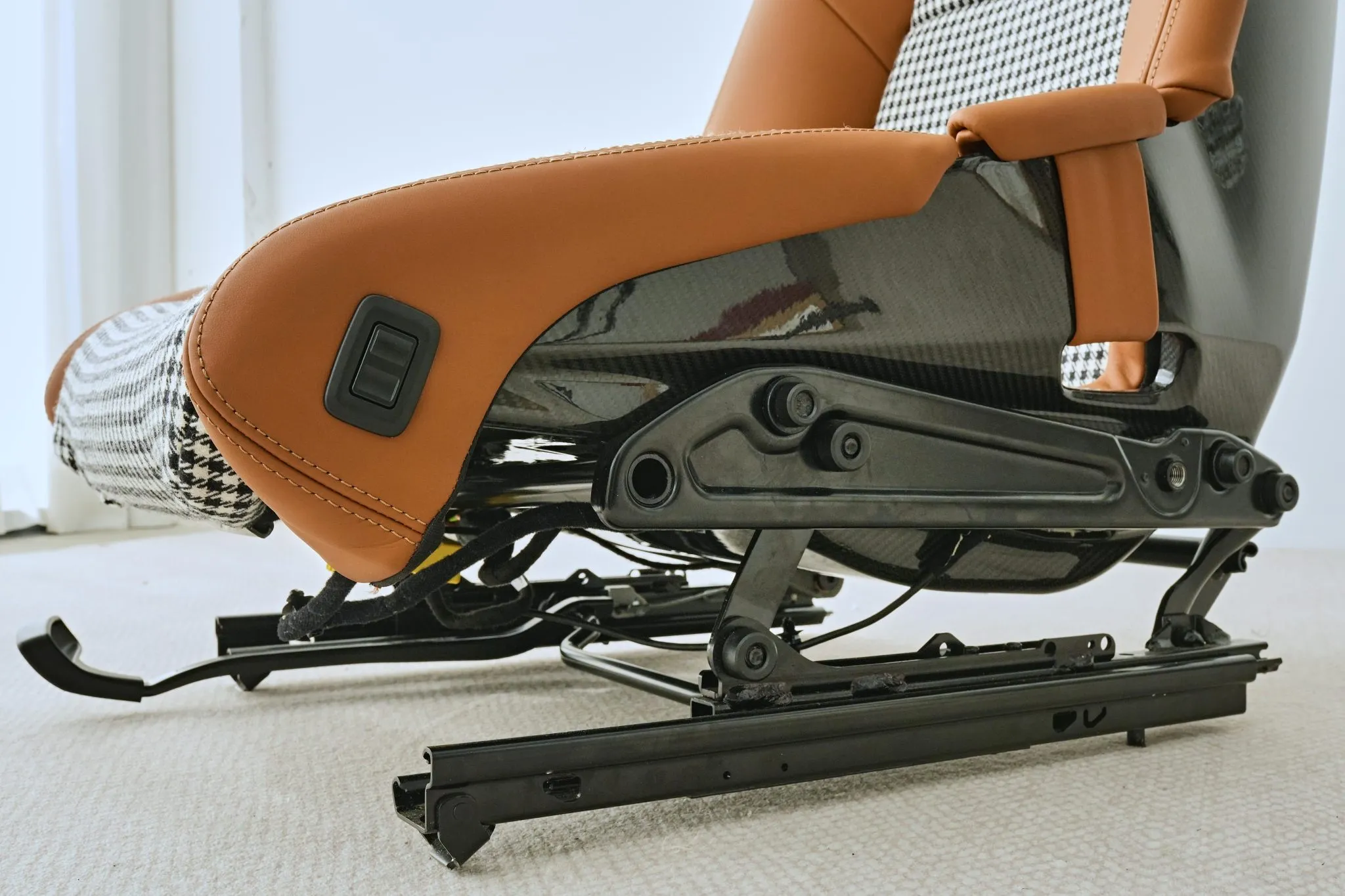 Porsche 992 GT3 Bucket Seats - Image 21