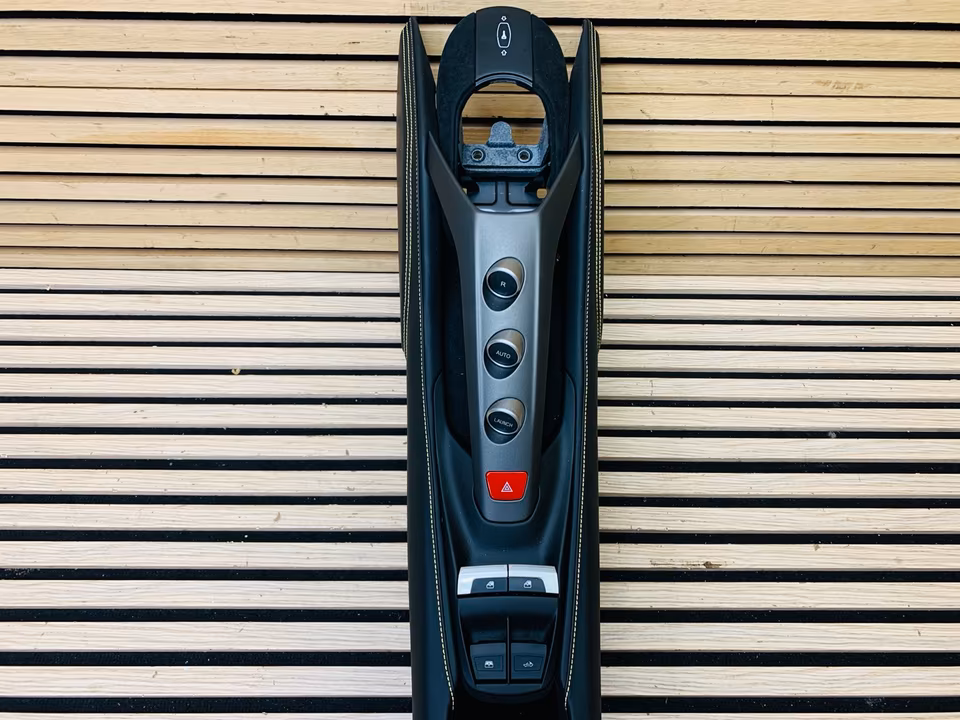 Ferrari 488 Center Console Console Panel 070005145 - Image 7