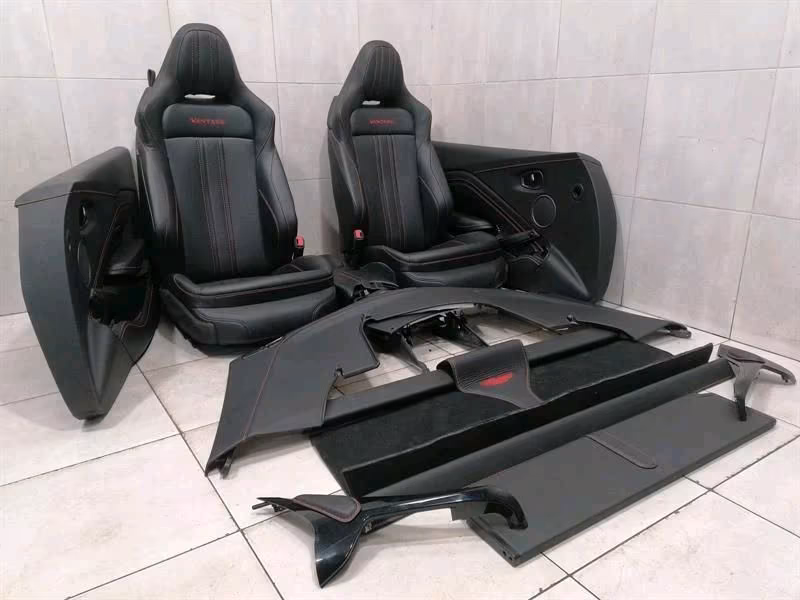 ASTON MARTIN VANTAGE AM6 2018-2025 Leather interior seats