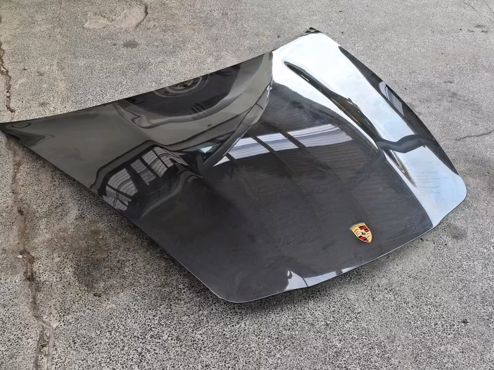 Porsche Panamera GTS bonnet model 970 - Image 4