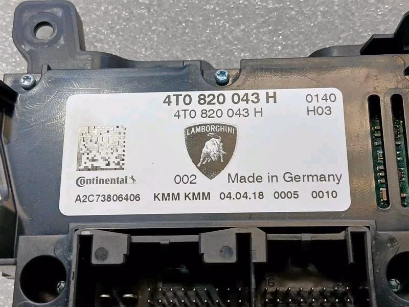 LAMBORGHINI HURACAN PERFORMANTE Center Console Start/Stop - Image 2