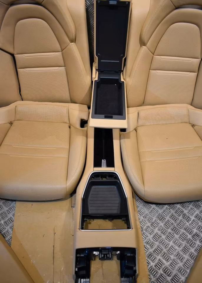 PORSCHE PANAMERA 971 SEAT SET BEIGE - Image 3