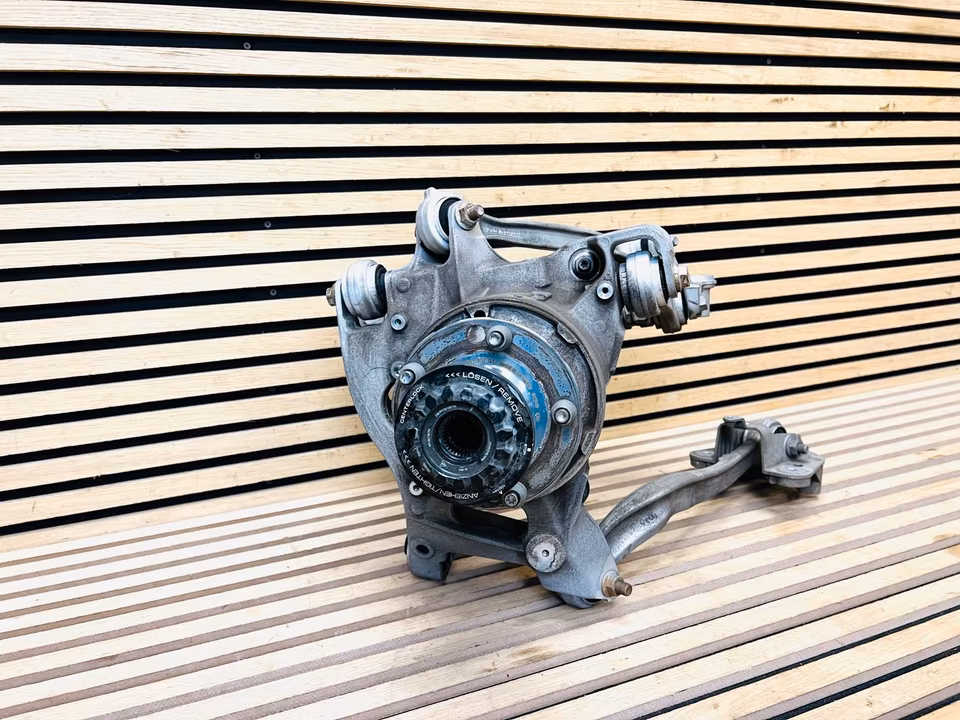 Porsche 991 GTS Control Arm Wheel Hub Front Rear Shock Absorber - Image 5