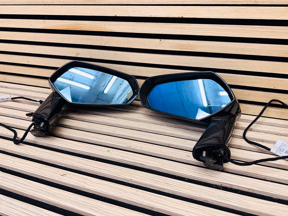 Lamborghini Aventador Exterior Mirrors Carbon Right Left - Image 6