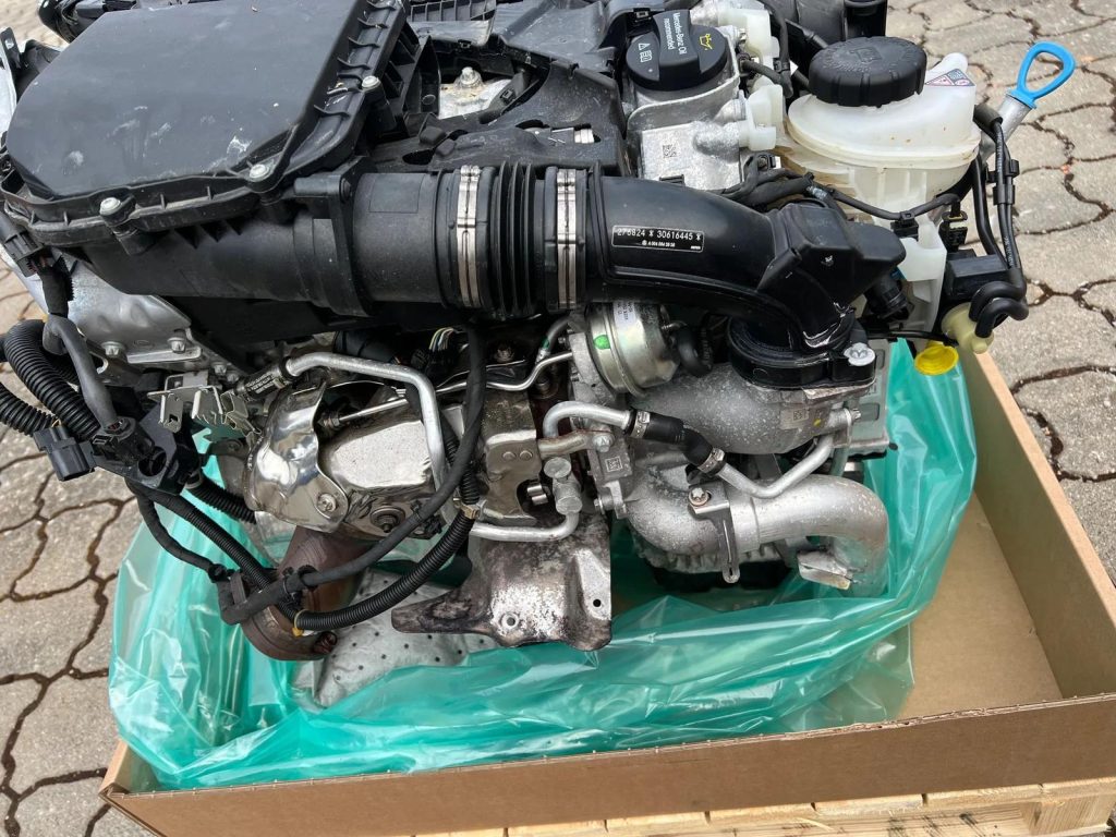 Mercedes-Benz V6 Engine – S-Class W222 - Image 7