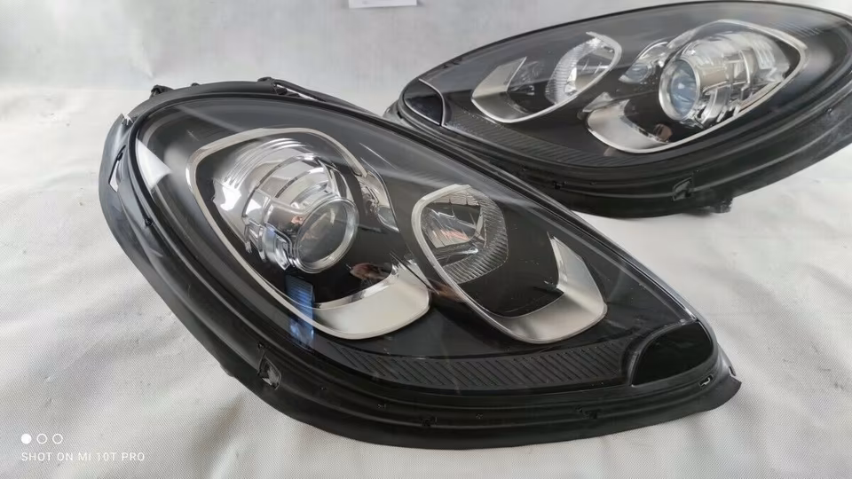 PORSCHE MACAN HEADLIGHTS LEFT RIGHT GLASS 95B - Image 4