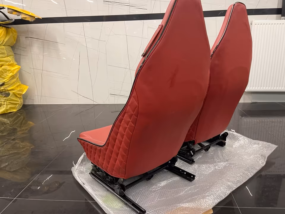 MERCEDES SLR MCLAREN CARBON SEAT PAIR ORIGINAL - Image 2