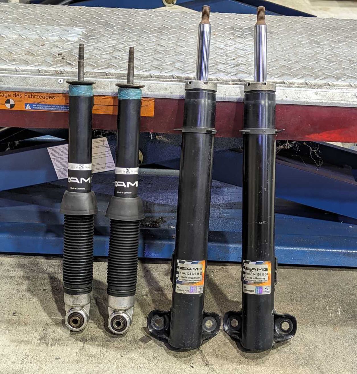 Suspension Kit for Mercedes-Benz W124