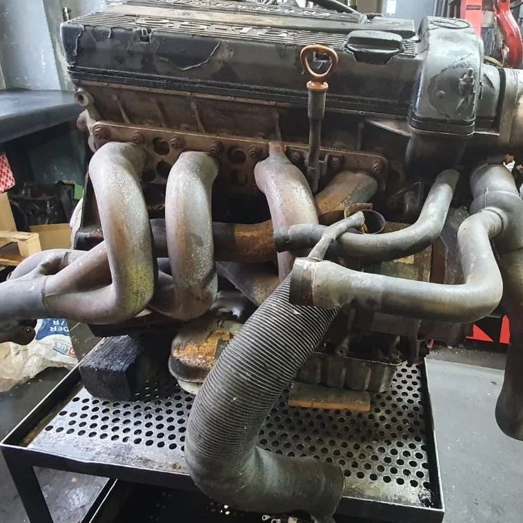 OEM Mercedes-Benz 190E 2.5L 16V W201 - Image 4