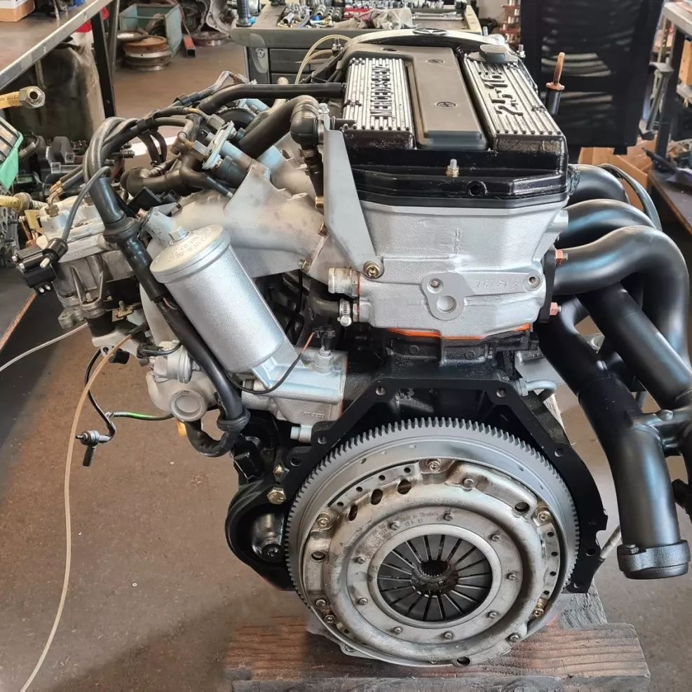 OEM Mercedes-Benz 190E 2.5L 16V W201 - Image 5