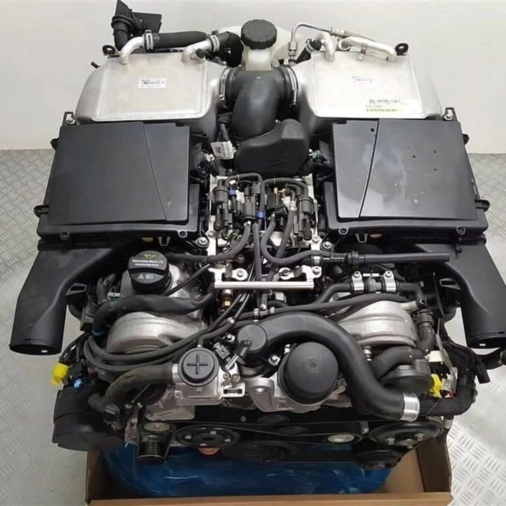 AMG M279 6.0 BiTurbo V12 Engine - Image 3