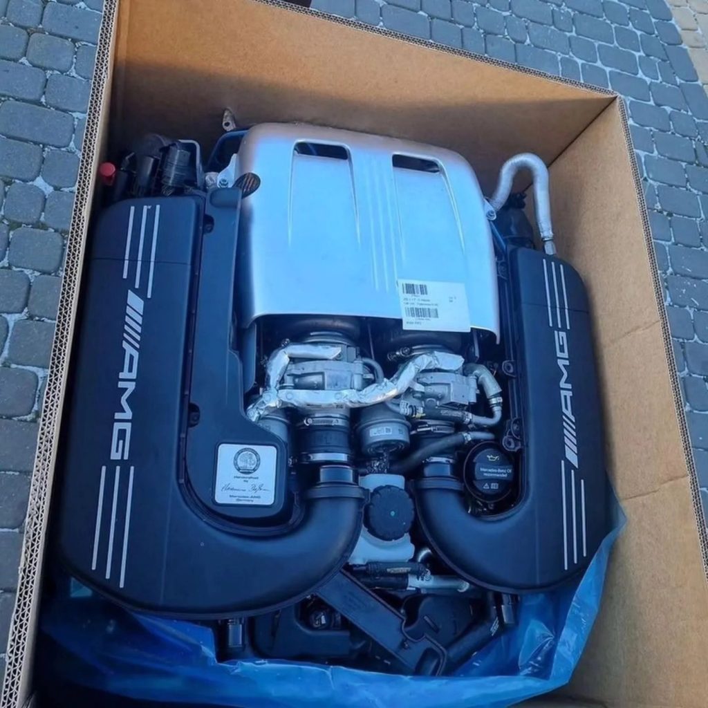 Mercedes-AMG M177 4.0L V8 BiTurbo Engine - Image 5