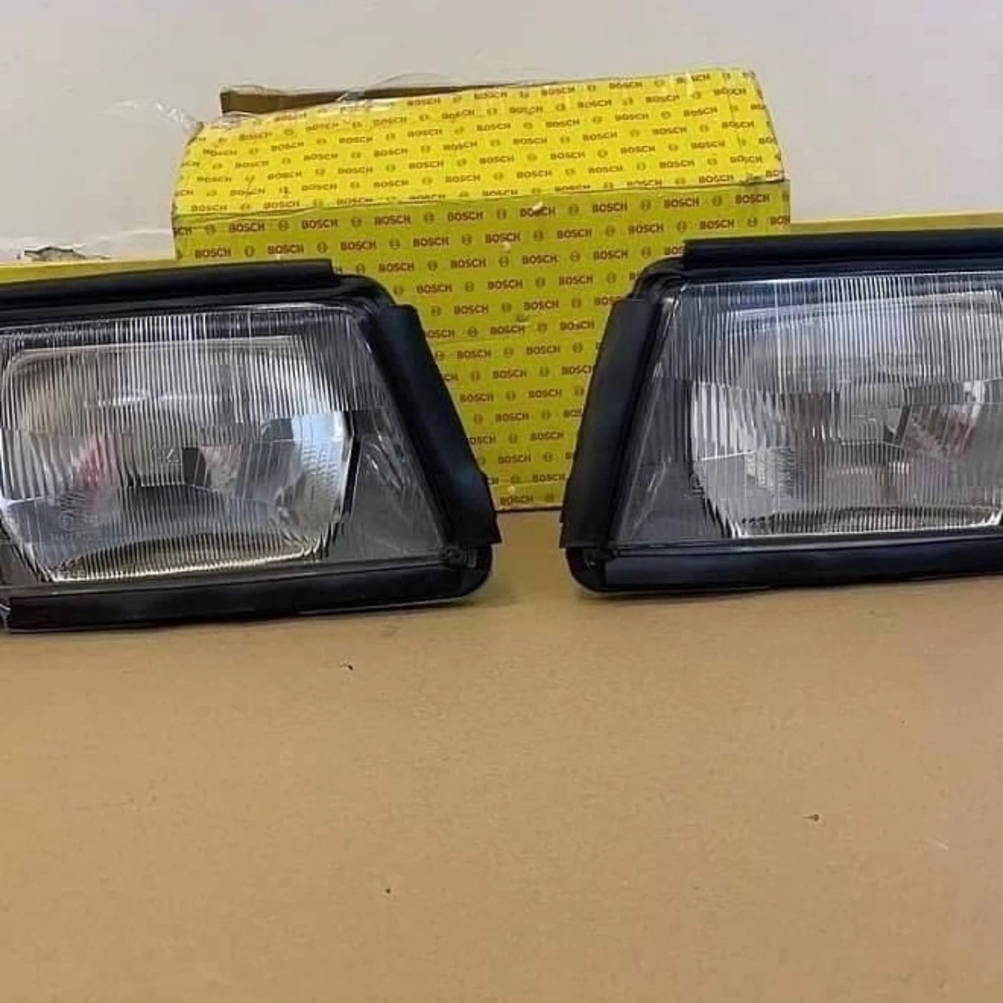 Mercedes-Benz Bosch Headlights for C126 SEC & W126 SEC - Image 7