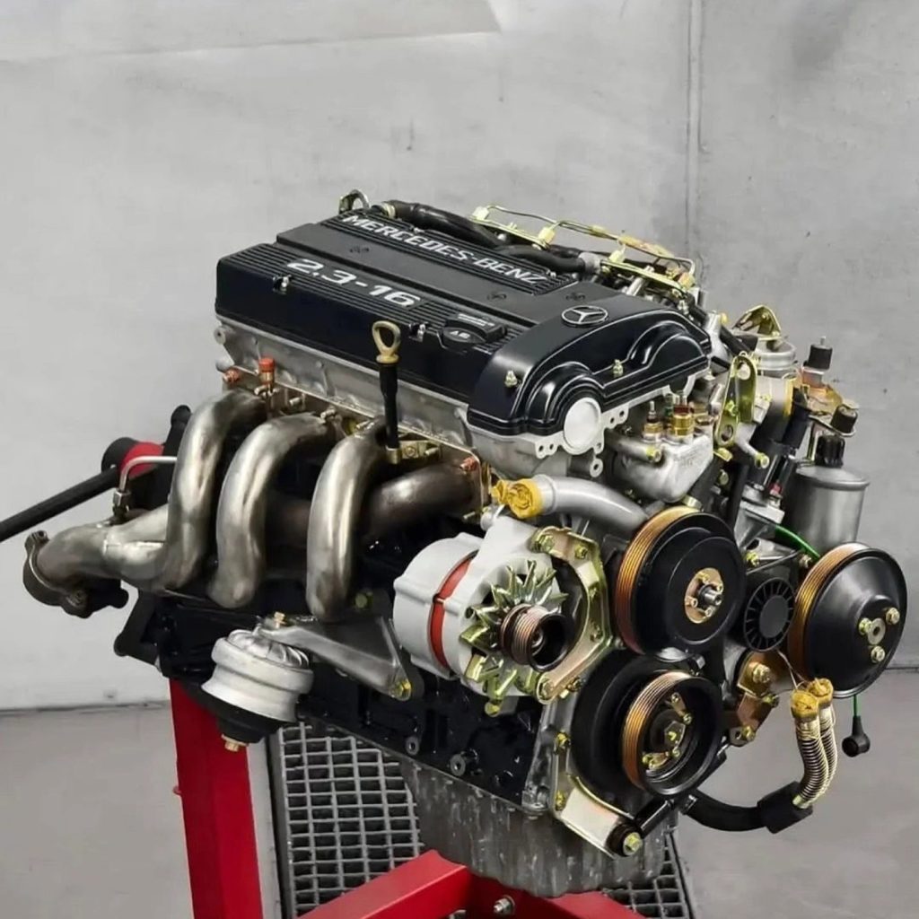 Mercedes-Benz M102 2.3 16 Cosworth Engine - Image 7