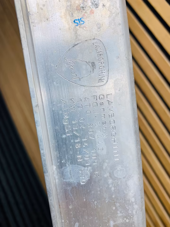 Lamborghini Huracan EVO Bonnet Bumper Headlight - Image 19