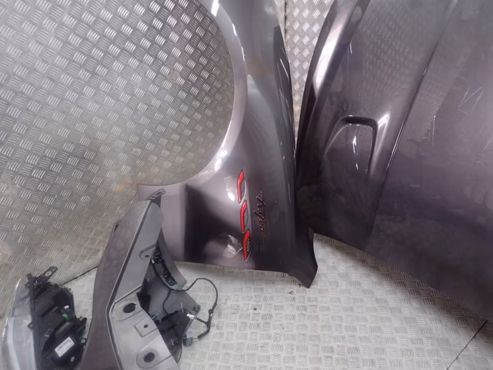 MASERATI LEVANTE TROFEO BUMPER RADIATOR HEADLIGHT FRONT - Image 10