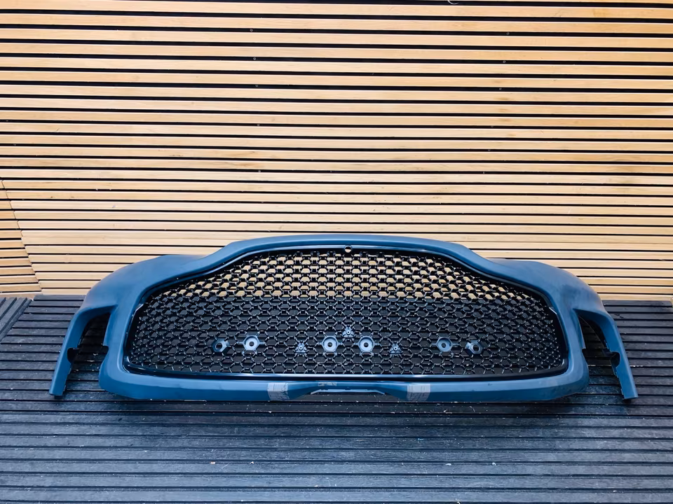 Aston Martin DBX 707 S Front Bumper, Brand New - Image 5