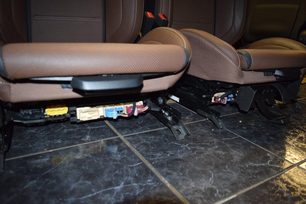 Mercedes A-Class W177 AMG Performance Seat Set - Image 6