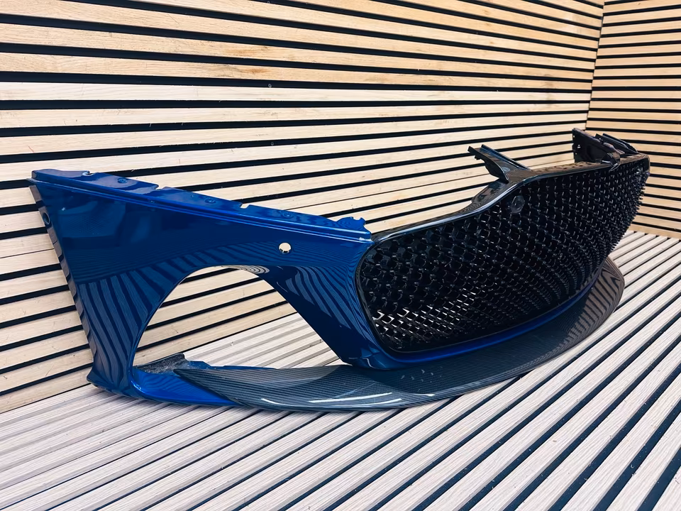 Aston Martin DBS Superleggera Front Bumper Grille KY7317D957A - Image 12