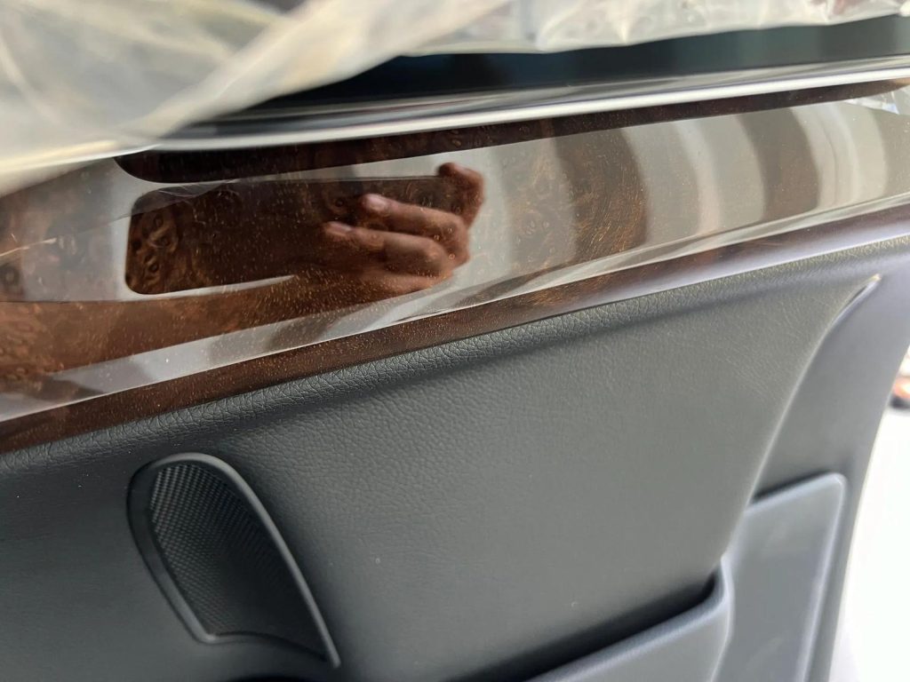 Mercedes-Benz S-Class W222 Front Seat Leather - Image 6