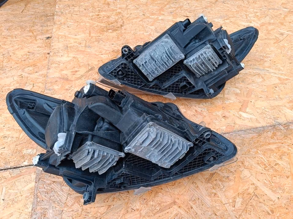 MERCEDES V250 AMG FACELIFT FRONT PACKAGE COMPLETE - Image 6