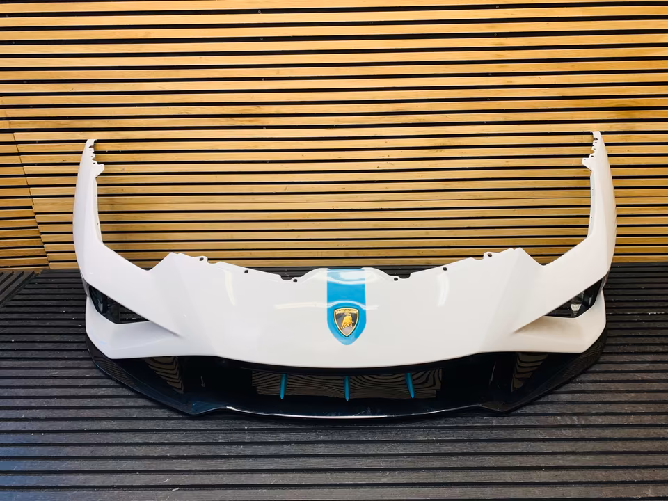 Lamborghini Huracan Evo RWD Bumper Bianco Icarus - Image 16