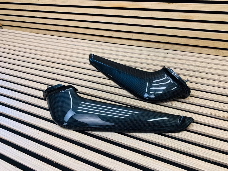 Ferrari 458 Carbon Spoiler Front Right Left 83262500 83262300 - Image 11